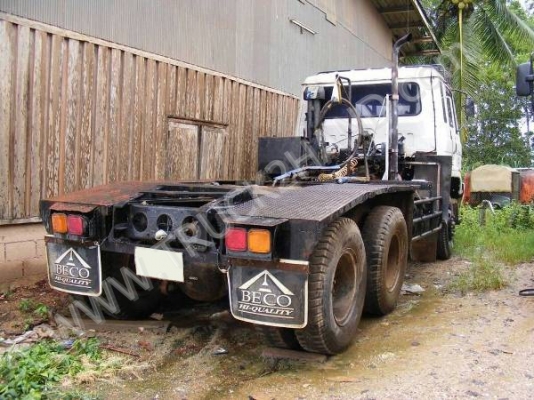 รถบรรทุก 10 ล้อหัวลาก ยี่ห้อ NISSAN UD 360 แรงม้า รถบรรทุก 10 ล้อหัวลาก ยี่ห้อ NISSAN UD 360 แรงม้า