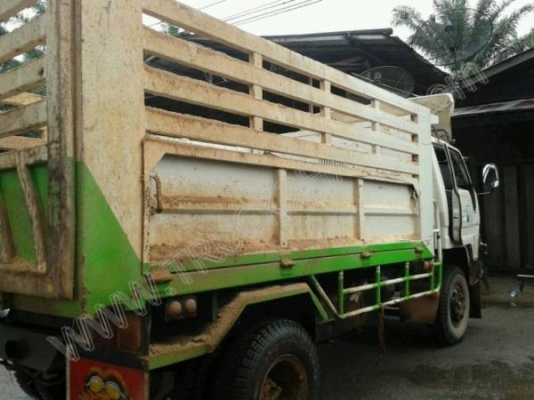 รถบรรทุก 6 ล้อดั๊มพ์ ยี่ห้อ TOYOTA ไดน่า 135 แรงม้า รถบรรทุก 6 ล้อดั๊มพ์ ยี่ห้อ TOYOTA ไดน่า 135 แรงม้า