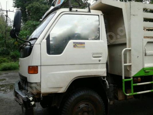 รถบรรทุก 6 ล้อดั๊มพ์ ยี่ห้อ TOYOTA ไดน่า 135 แรงม้า รถบรรทุก 6 ล้อดั๊มพ์ ยี่ห้อ TOYOTA ไดน่า 135 แรงม้า