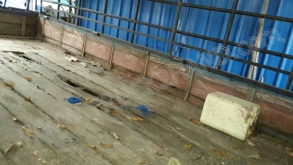 รถบรรทุก 6 ล้อ ยี่ห้อ ISUZU รุ่น NPR 115 แรงม้า รถบรรทุก 6 ล้อ ยี่ห้อ ISUZU รุ่น NPR 115 แรงม้า