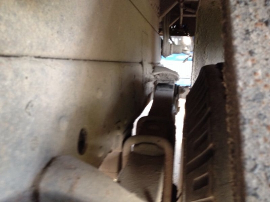 รถอีซูซุ 6 ล้อดั้ม NQR  150 แรงม้า ปี 51  สนใจติดต่อ 081 - 6079515