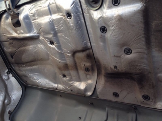 รถอีซูซุ 6 ล้อดั้ม NQR  150 แรงม้า ปี 51  สนใจติดต่อ 081 - 6079515