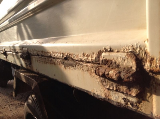 รถอีซูซุ 6 ล้อดั้ม NQR  150 แรงม้า ปี 51  สนใจติดต่อ 081 - 6079515