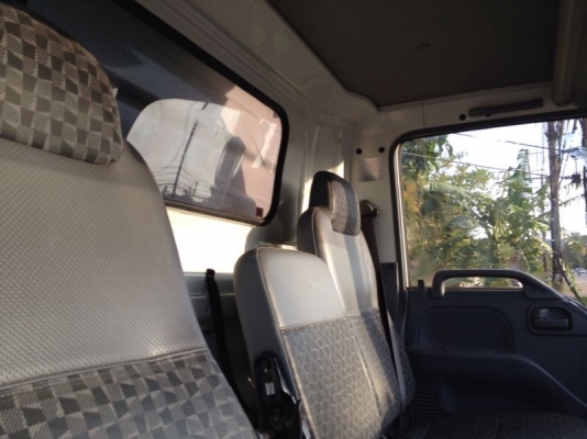 รถอีซูซุ 6 ล้อดั้ม NQR  150 แรงม้า ปี 51  สนใจติดต่อ 081 - 6079515