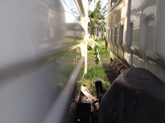 รถอีซูซุ 6 ล้อดั้ม NQR  150 แรงม้า ปี 51  สนใจติดต่อ 081 - 6079515