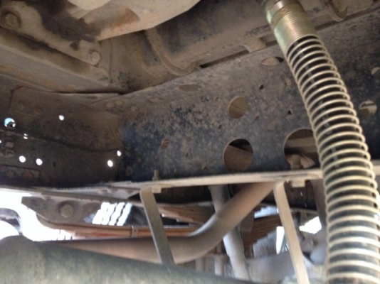 รถอีซูซุ 6 ล้อดั้ม NQR  150 แรงม้า ปี 51  สนใจติดต่อ 081 - 6079515