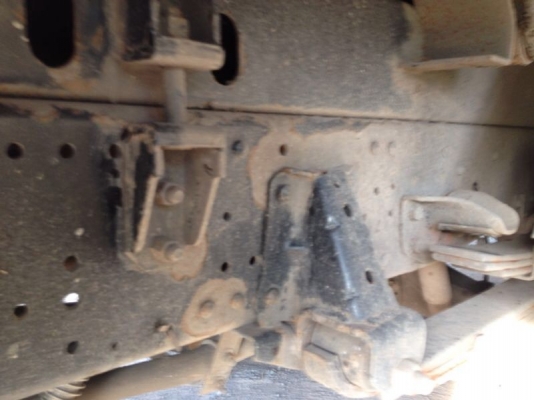 รถอีซูซุ 6 ล้อดั้ม NQR  150 แรงม้า ปี 51  สนใจติดต่อ 081 - 6079515