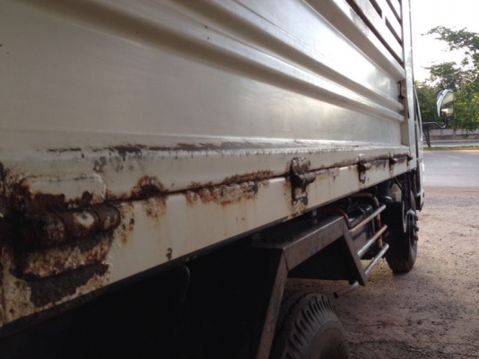 รถอีซูซุ 6 ล้อดั้ม NQR  150 แรงม้า ปี 51  สนใจติดต่อ 081 - 6079515