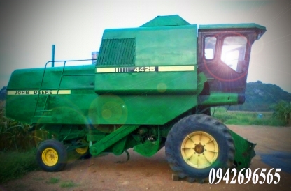 รถเกี่ยวข้าวโพดไฮโดร รถเกี่ยวข้าวโพดไฮโดร