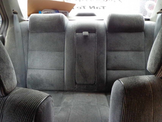 ห้วยขวาง HONDA ACCORD EXi(ตาเพชร)ปี92 เกียร์ธรรมดา ขาย 75,000บาท ห้วยขวาง HONDA ACCORD EXi(ตาเพชร)ปี92 เกียร์ธรรมดา ขาย 75,000บาท