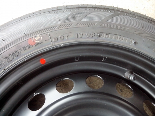 ล้อMitsubishi Attrage ป้ายแดง พร้อมยาง ยาง 175 65 14 ปี2013