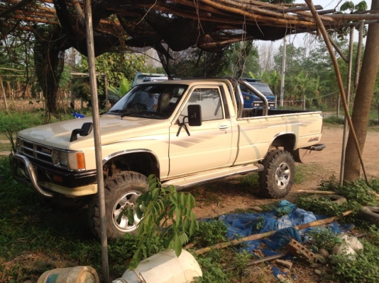 ขาย TOYOTA LN56 คาน Terano