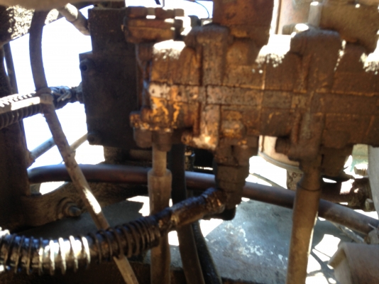 ขายรถแบคโฮล KOMATSU PC30-5 มีภาพวีดีโอ รถสภาพดีพร้อมใช้งาน เอกสารใบอินวอย สนใจโทรสอบถามรายละเอียดได้ครับ คุณ ชัยยา สตึก โทร 081-9972972  089-8451778