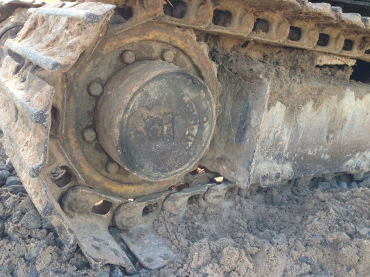 ขายรถแบคโฮล KOMATSU PC30-5 มีภาพวีดีโอ รถสภาพดีพร้อมใช้งาน เอกสารใบอินวอย สนใจโทรสอบถามรายละเอียดได้ครับ คุณ ชัยยา สตึก โทร 081-9972972  089-8451778