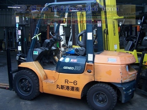 ขายรถ โฟล์คลิฟท์ TOYOTA รุ่น 7-FD30