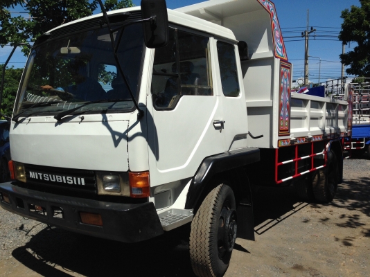 ขาย6ล้อ มิตซู ดั้มดิน รถห้าง ยาง900ขอบ20เพลาบุ๋ม