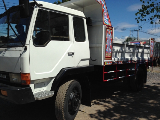 ขาย6ล้อ มิตซู ดั้มดิน รถห้าง ยาง900ขอบ20เพลาบุ๋ม ขาย6ล้อ มิตซู ดั้มดิน รถห้าง ยาง900ขอบ20เพลาบุ๋ม