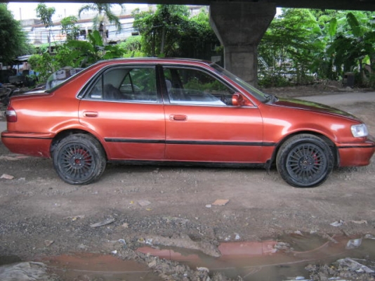 Toyota ไฮทอล์ค ปี2000 สีดีขับดียางดี ภายในสวย49000