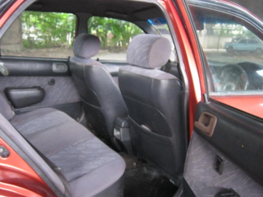 Toyota ไฮทอล์ค ปี2000 สีดีขับดียางดี ภายในสวย49000