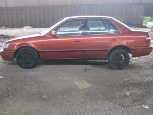 Toyota ไฮทอล์ค ปี2000 สีดีขับดียางดี ภายในสวย49000