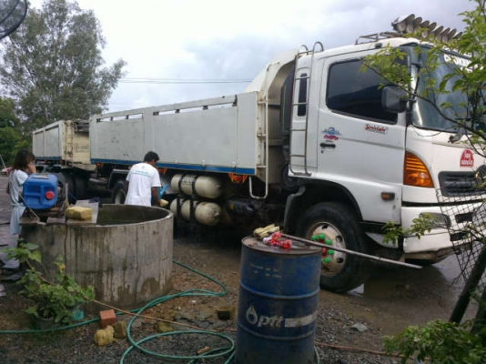 ขายเมก้า320แรง ปี47แม่ลูกดั้มติดก๊าส NGV 100\% 8ถัง ต่อรองได้