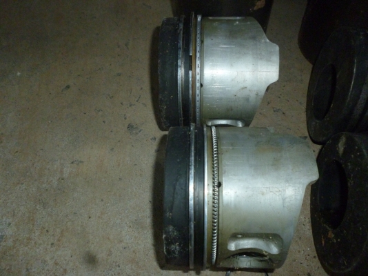 ขายลูกสูบ กระบอกสูบ มือสอง ho7c สภาพ 2 ปี เฉพาะนาปี ใส่เทนเลอร์ได้ ไม่ลวมครับ 2 ปีเปลี่ยน