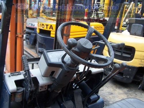 ขายรถ โฟล์คลิฟท์ TOYOTA รุ่น 5-FD15