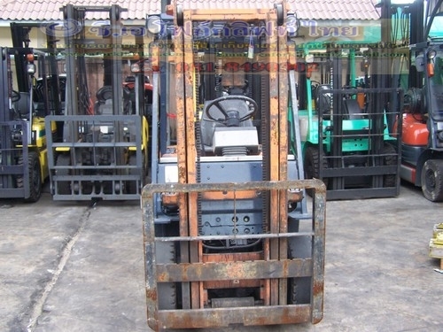 ขายรถ โฟล์คลิฟท์ TOYOTA รุ่น 5-FD15