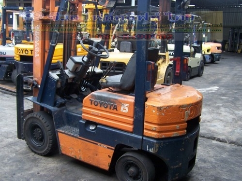 ขายรถ โฟล์คลิฟท์ TOYOTA รุ่น 5-FD15