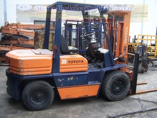 ขายรถ โฟล์คลิฟท์ TOYOTA รุ่น 5-FD35