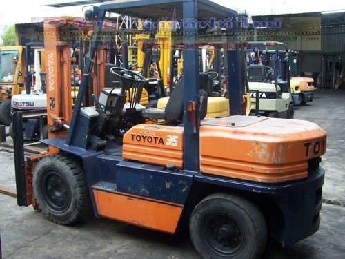 ขายรถ โฟล์คลิฟท์ TOYOTA รุ่น 5-FD35
