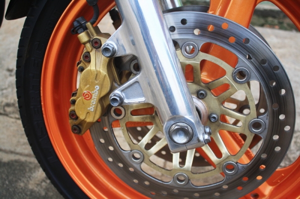 __CB400 ปี98 เบรค brembo สรรพสามิตตัวจริง $ 83,000__ __CB400 ปี98 เบรค brembo สรรพสามิตตัวจริง $ 83,000__