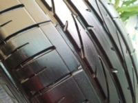 ขายยาง235/55/18 ยาง BRIDGESTONE    DUELER   H/T  ปี 10   ( 1ชุด )