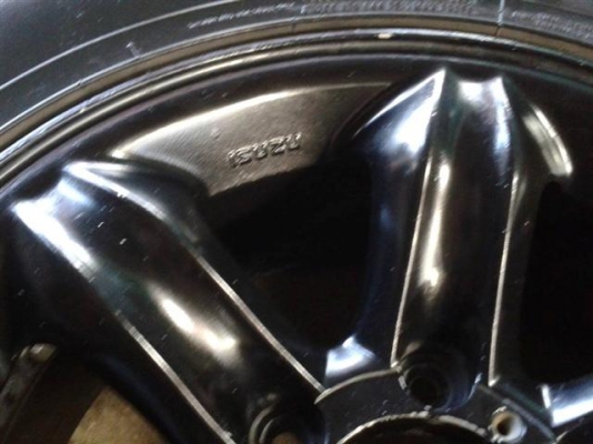 ขายแม็กแล็ปเยี่ยวแท้16พร้อมยาง 12500