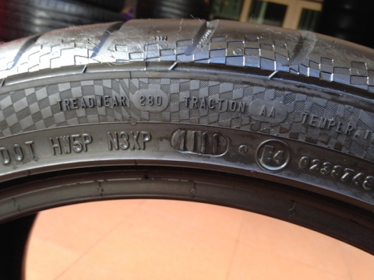 ขายยาง Continental 265/35/18 Germany ปี11 สวยดอก70\% 1คู่ 5,500 Call 0899672139 นายครับ บริการจัดส่งทั่วประเทศ