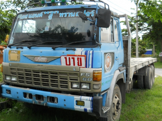 รถบรรทุก 10 ล้อ เพลาเดียว พื้นเรียบ รถบรรทุก 10 ล้อ เพลาเดียว พื้นเรียบ