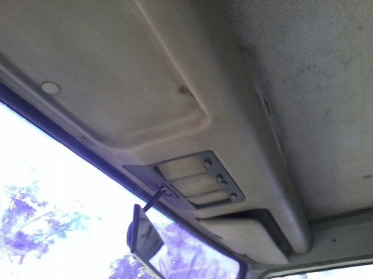 ขายหกล้อHINO  2WHKA  ห้างแท้ ลดราคาเหลือเพียง545000บาท