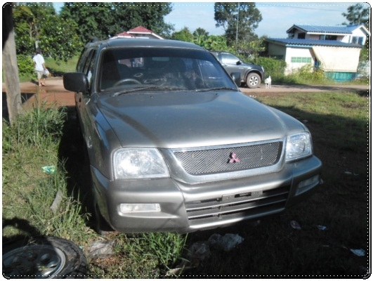 มิสซูบิชิ 4 ประตู ปี 2003