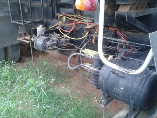 ขาย HINO 2 เพลา เครื่อง 285 เทอร์โบ ขาย HINO 2 เพลา เครื่อง 285 เทอร์โบ