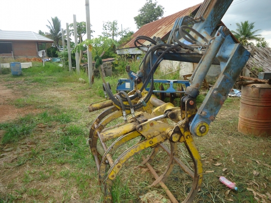 รถคีบอ้อยกลกิจบ้านโป่ง ของผมเอง