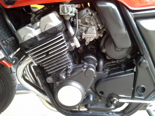 Honda Cb400cc.