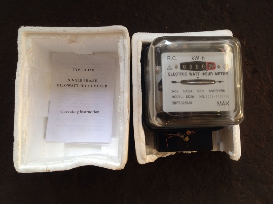 ขายมิเตอร์ไฟ 2 เฟส 5(15)A 1200R/kWh 240 V เป็นของใหม่ อยู่ในกล่อง มีหลายร้อยตัวครับ