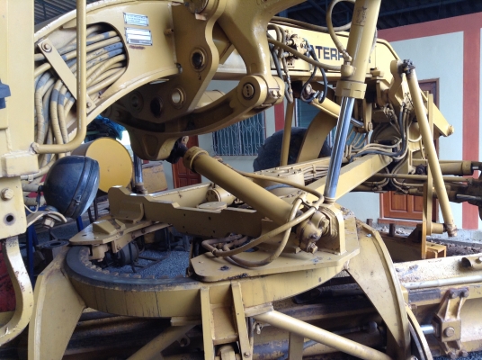 ขาย รถเกรด CAT 140G สภาพพร้อมใช้งาน ชม.น้อย ราคาเบาๆ รถสวยมาก