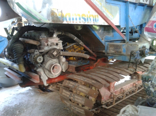 ขายรถเกี่ยวอุ้ม2.5ตัน