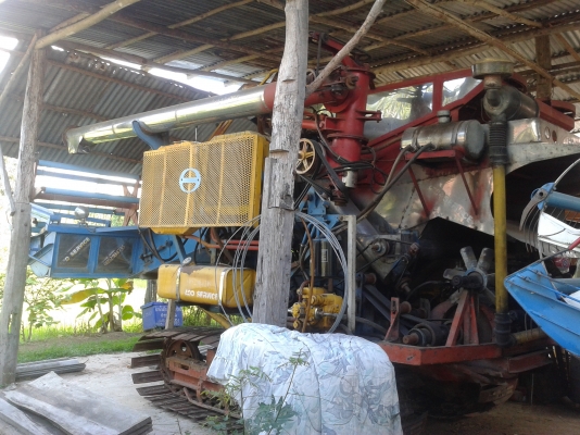 ขายรถเกี่ยวอุ้ม2.5ตัน