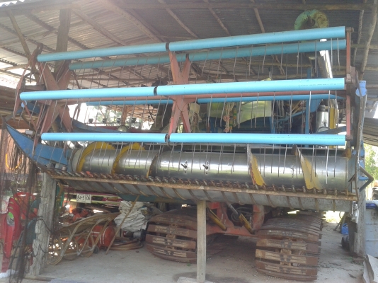 ขายรถเกี่ยวอุ้ม2.5ตัน