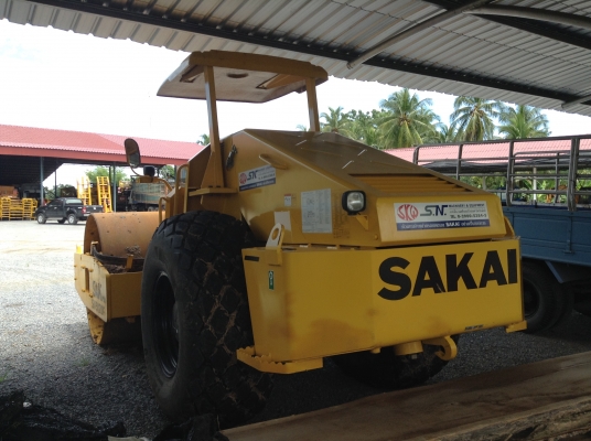 ขาย รถบด SAKAI สภาพพร้อมใช้งาน ชม.น้อย ราคาเบาๆ รถสวยมาก พร้อมล้อหนาม รถใหม่ออกห้าง มีเอกสารอินวอย