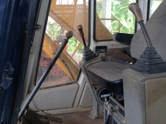 ขาย KOBELCO SK03 เทียบเท่ากับPC60 บูมไสล เครื่องอีซูซู เอวดี ปั๊มแรง ช่วงล่างเต็ม ราคาเบาๆ ต่อรองได้ สภาพสวยพร้อมใช้งาน