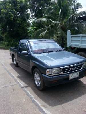 ฝากขายรถบ้าน  ISUZU ปี40 รถบางเดิมสวยๆพร้อมใช้ค่ะ