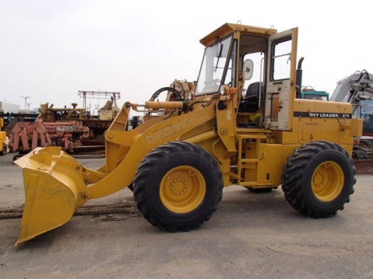 ขายรถตักมือสองสภาพสวยมากๆ KOMATSU 510 SN:16069 สภาพใหม่มาก สนใจคลิ๊กเลยค่ะ ขายรถตักมือสองสภาพสวยมากๆ KOMATSU 510 SN:16069 สภาพใหม่มาก สนใจคลิ๊กเลยค่ะ